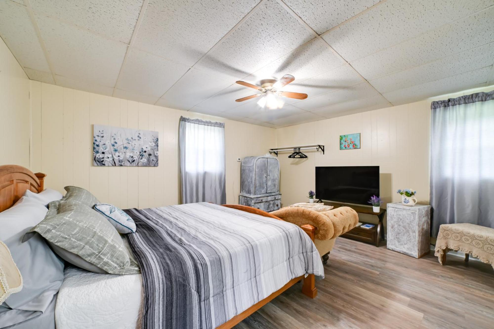 Serene Mcewen Cottage About 2 Mi To Golf Course! 외부 사진